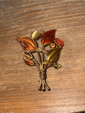Gold-Tone Autumn Leaf Bouquet Brooch - Jennifer Moore